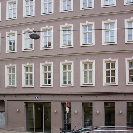 Pink Lotus Apartment Vienna Esterno foto
